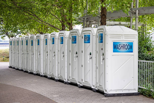 Best Emergency porta potty rental  in Largo, MD